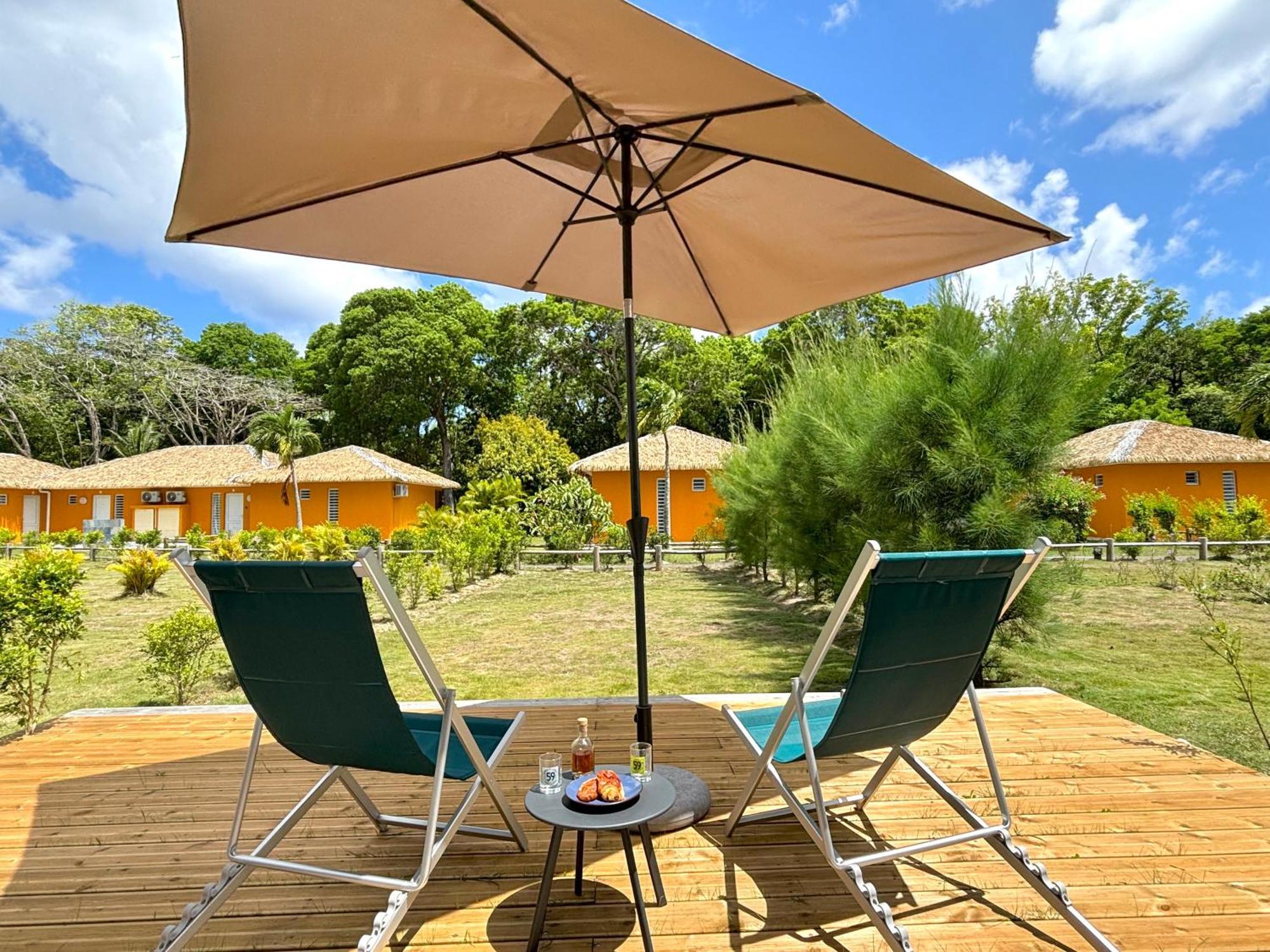 Bungalow La Kawannaise - Piscine, Terrasse, Plage Grand-Bourg  외부 사진