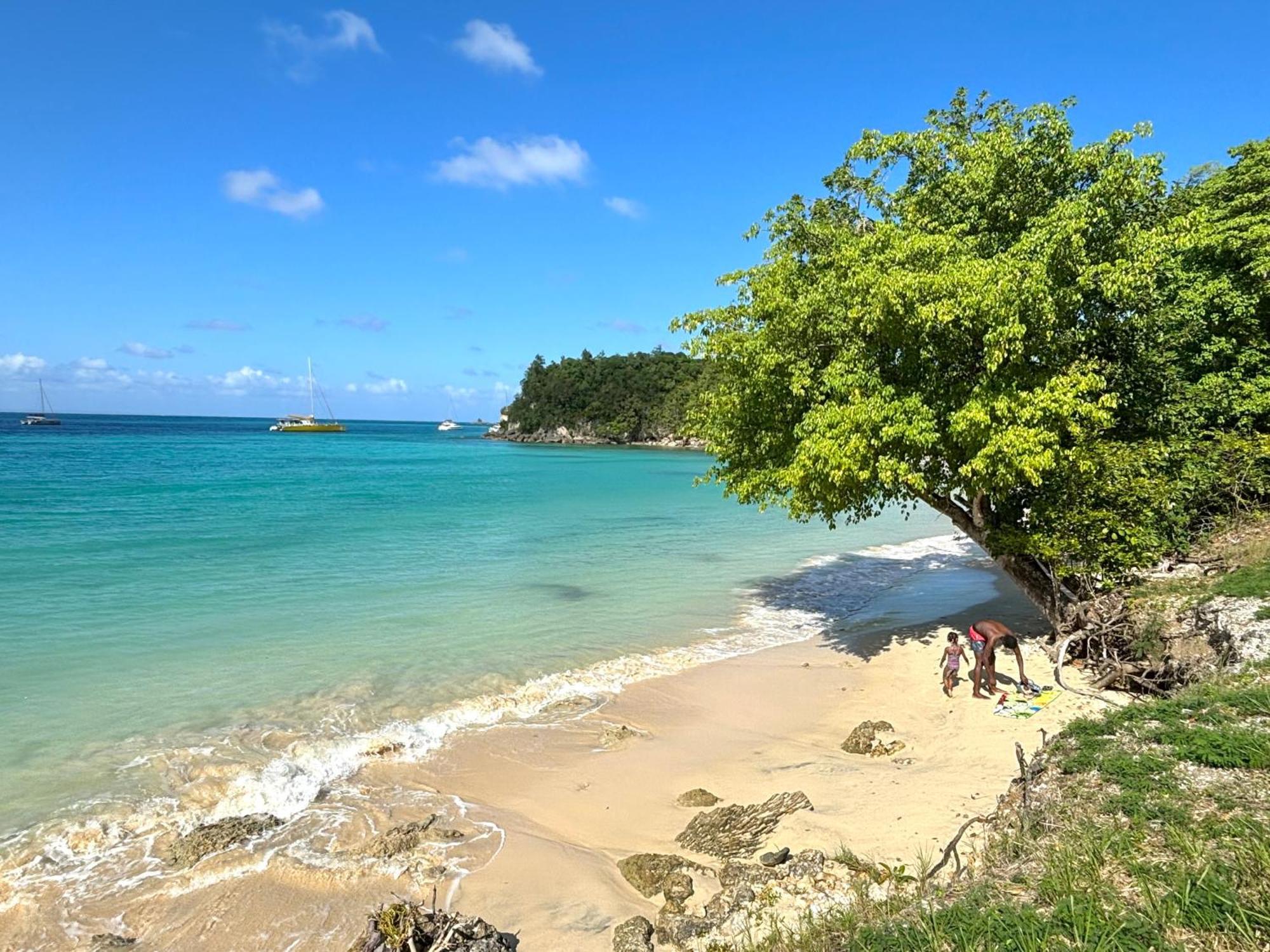 Bungalow La Kawannaise - Piscine, Terrasse, Plage Grand-Bourg  외부 사진